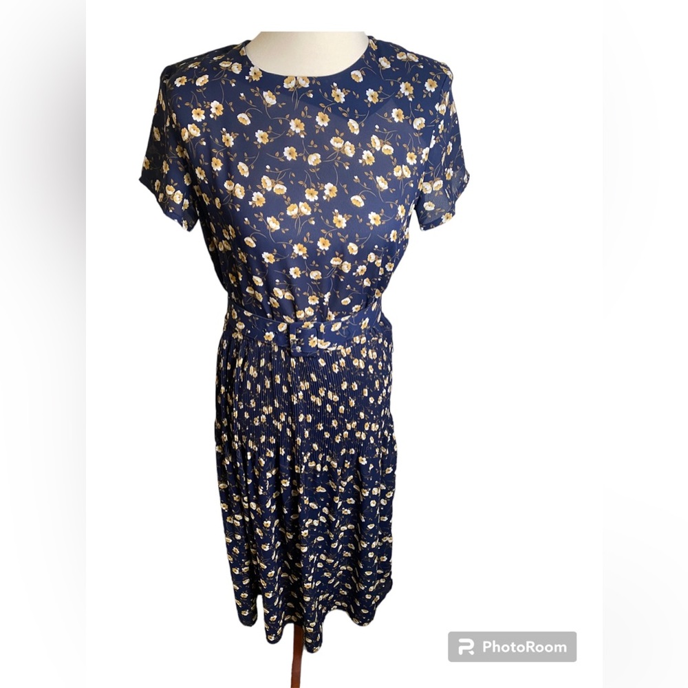 Vintage 80s Floral Dress with Matching Belt